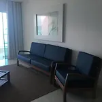 3 Quartos de Frente para o Mar